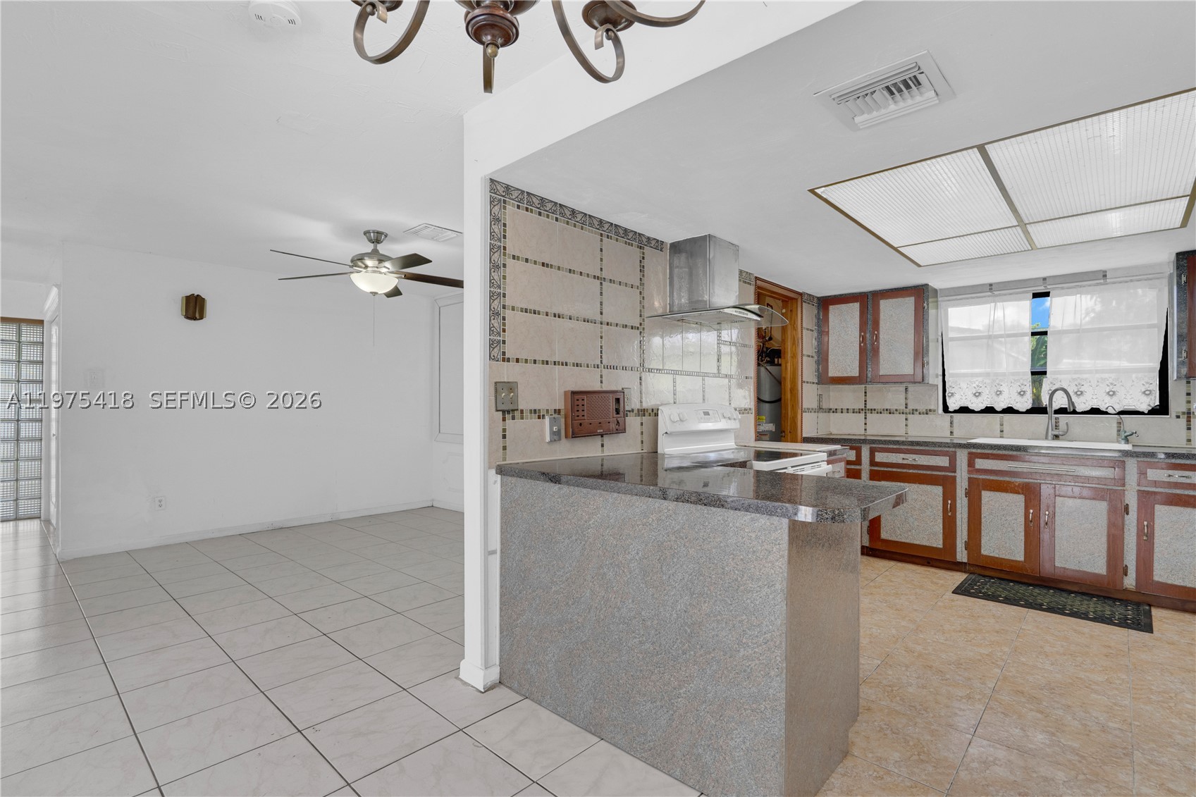 16501 SW 102nd Ct, Miami FL 33157