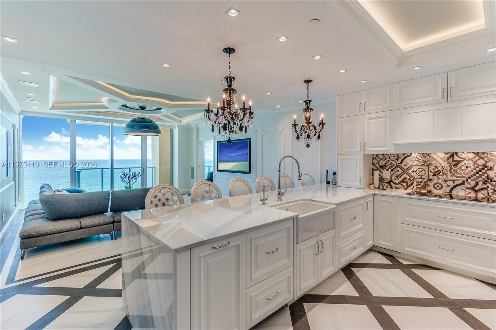 1455 Ocean Dr #1607, Miami Beach FL 33139