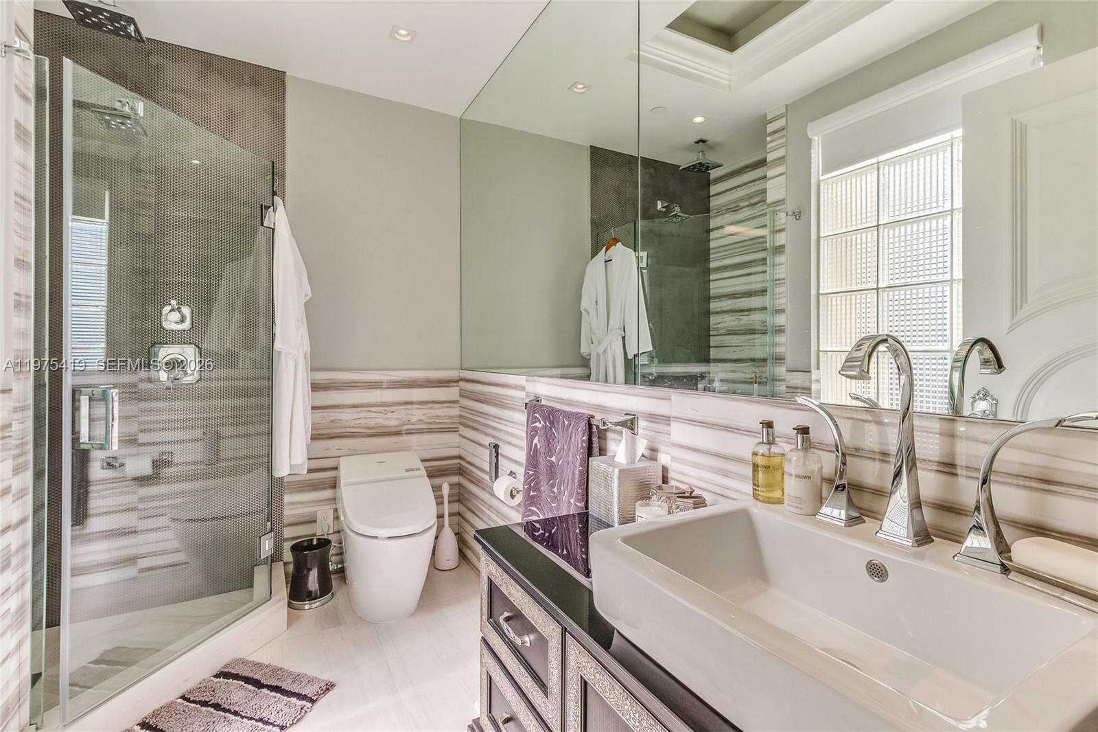 1455 Ocean Dr #1607, Miami Beach FL 33139