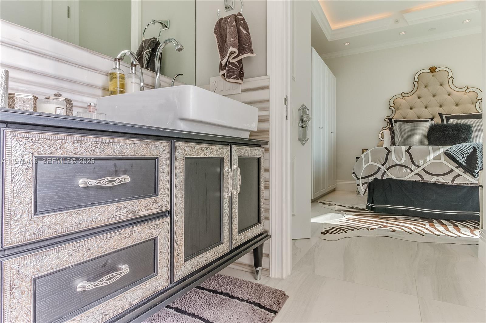 1455 Ocean Dr #1607, Miami Beach FL 33139