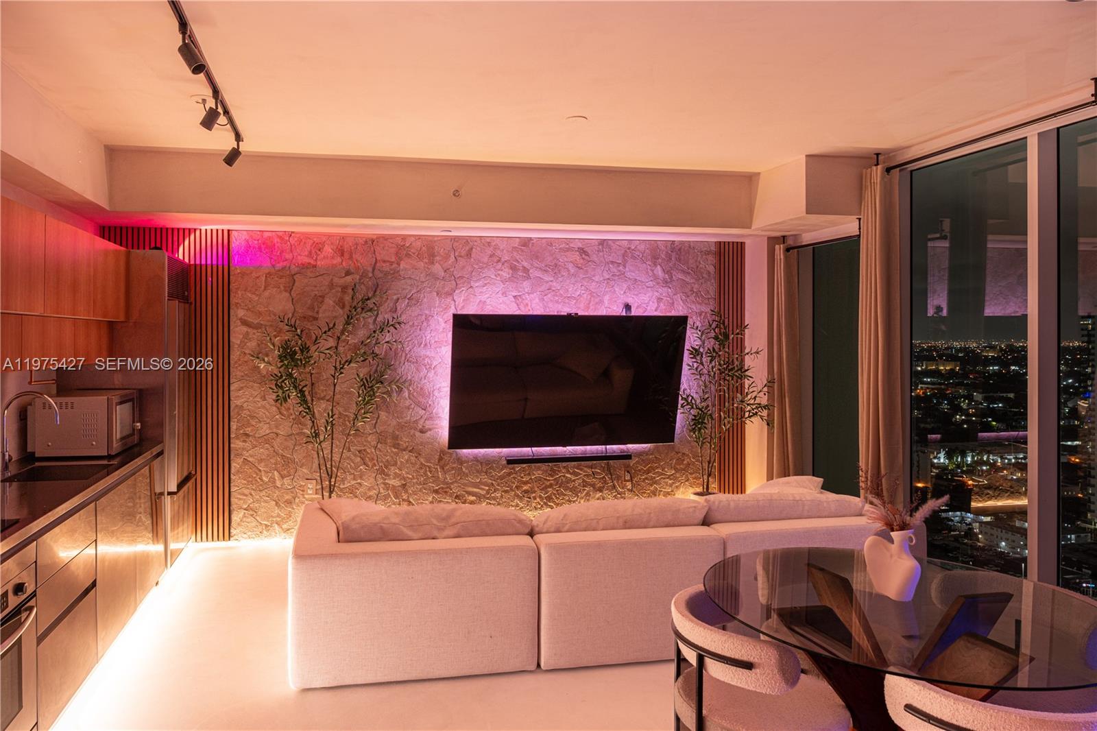 1040 Biscayne Blvd #Apt 2905, Miami FL 33132