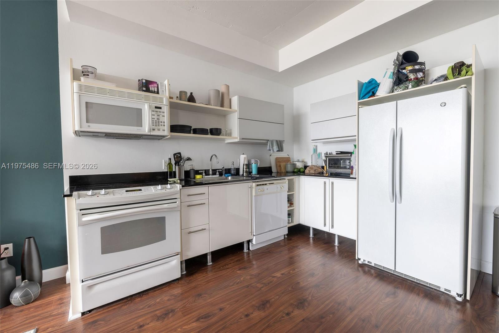 690 SW 1st Ct #2730, Miami FL 33130