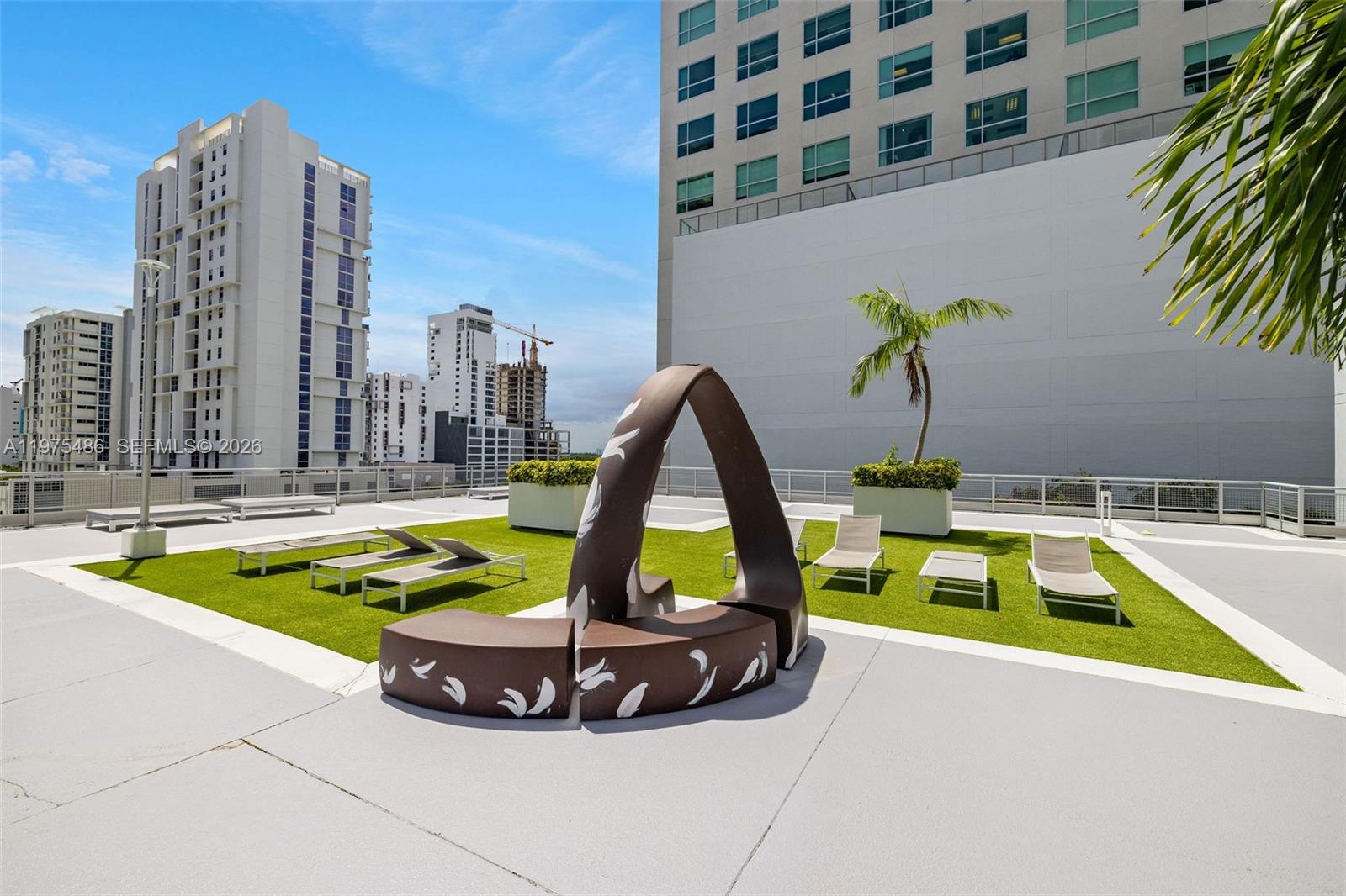 690 SW 1st Ct #2730, Miami FL 33130