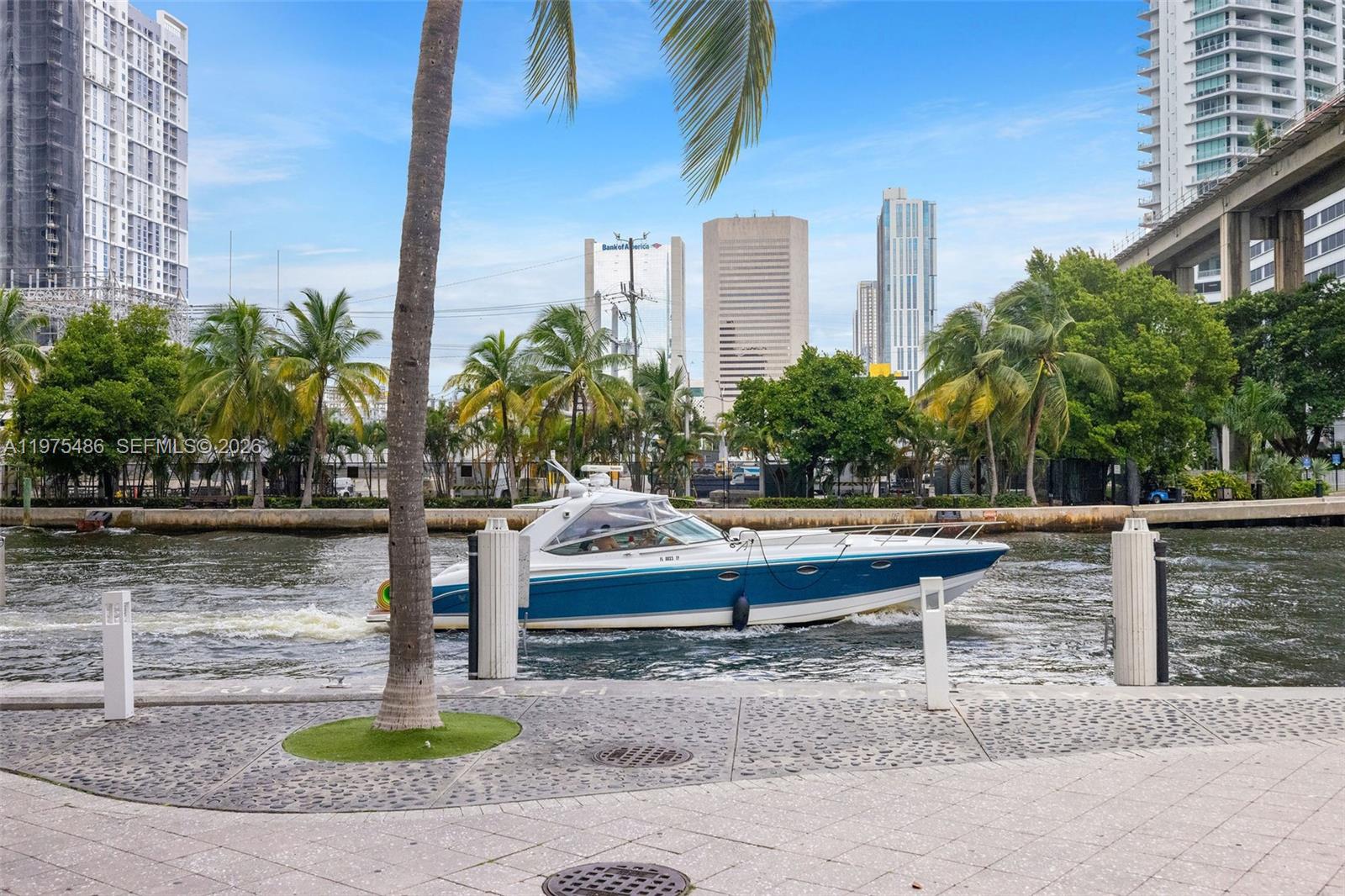 690 SW 1st Ct #2730, Miami FL 33130
