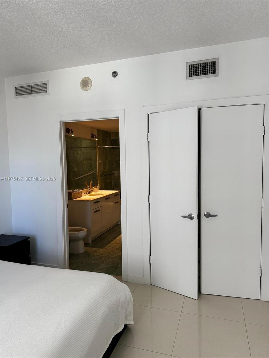 1050 Brickell Ave #2908, Miami FL 33131