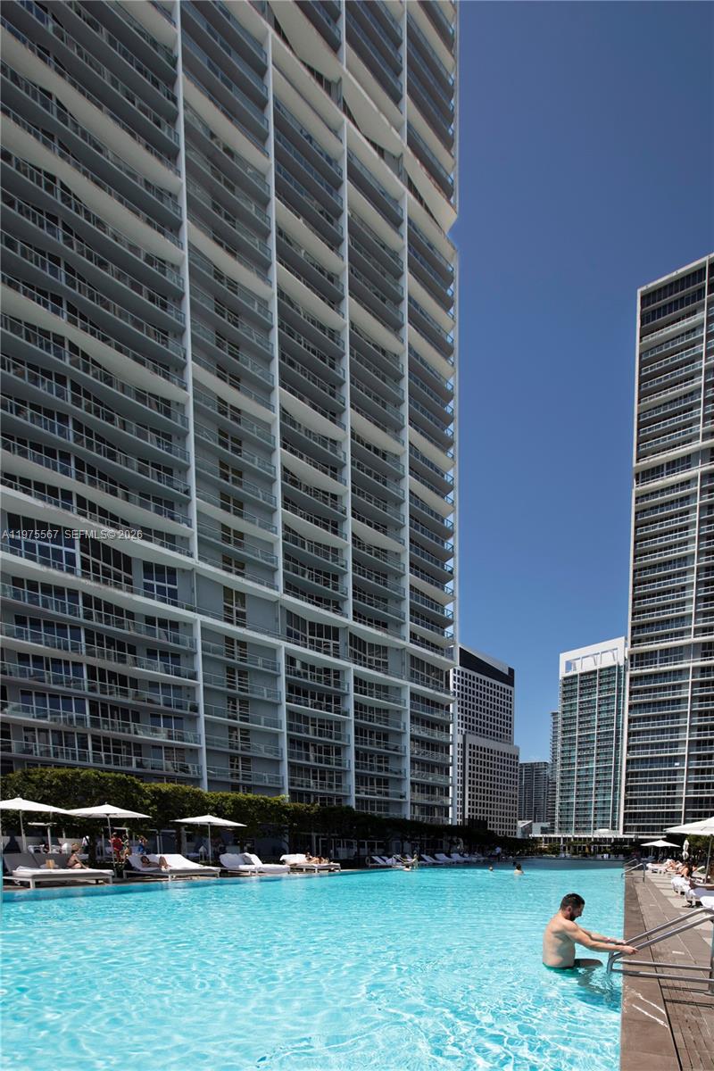 475 Brickell Ave #1010, Miami FL 33131