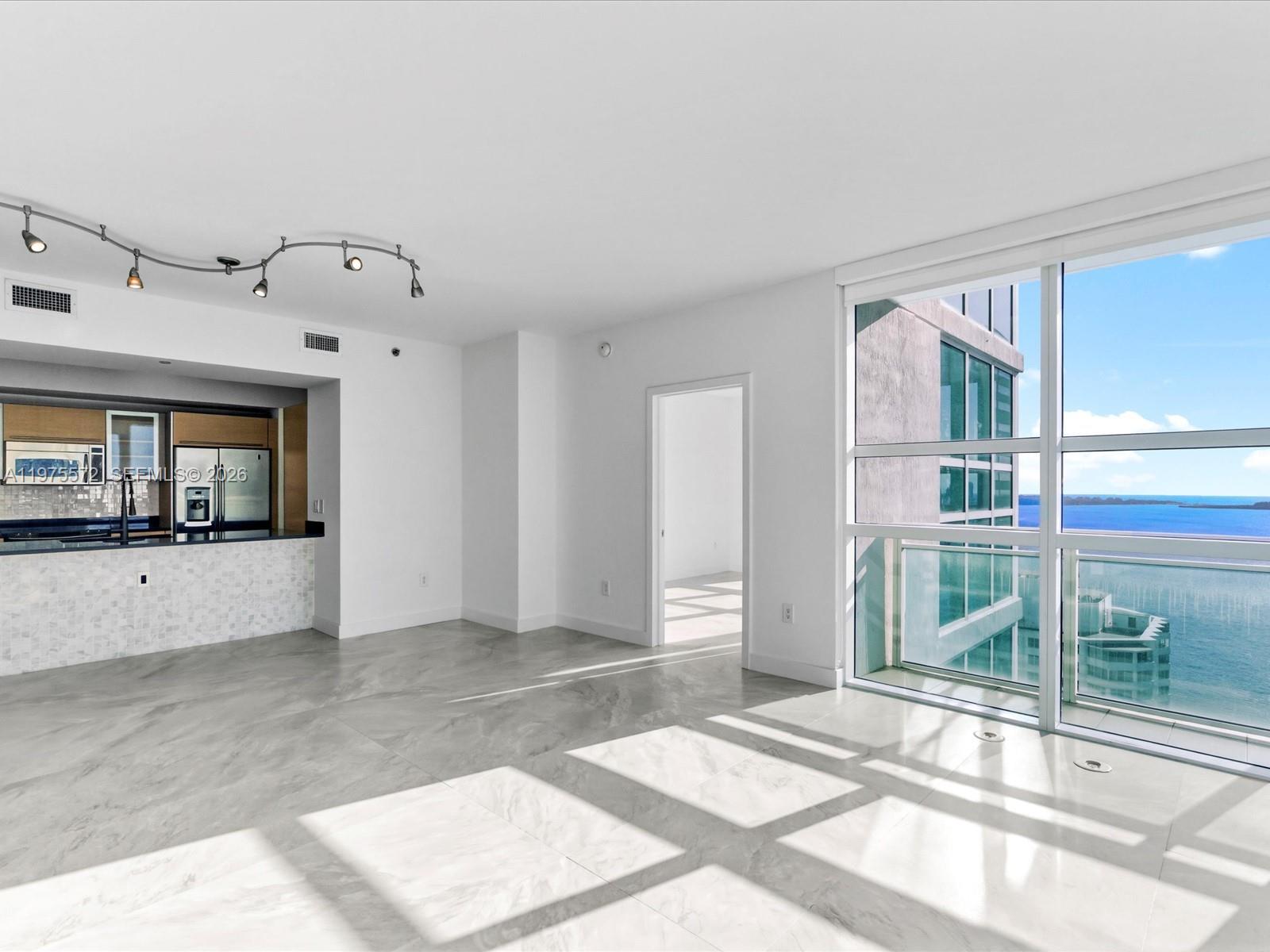 951 Brickell Ave #2610, Miami FL 33131