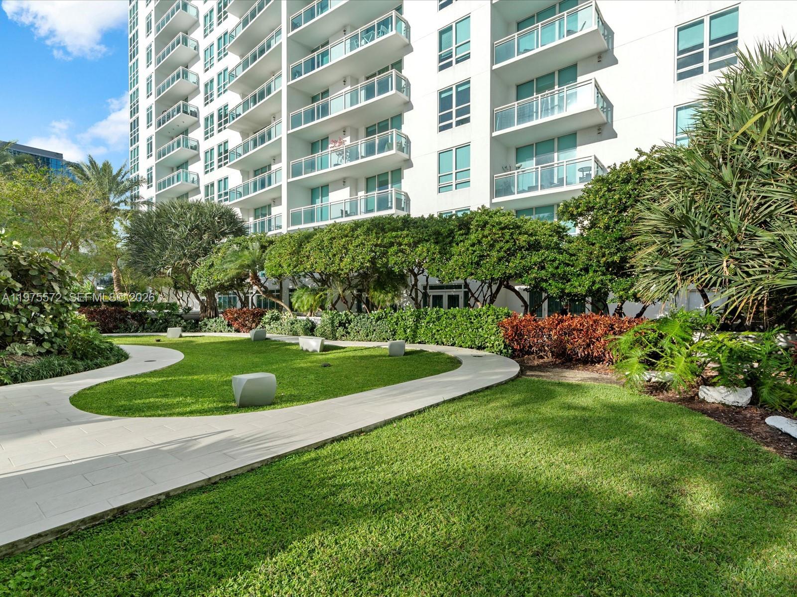 951 Brickell Ave #2610, Miami FL 33131