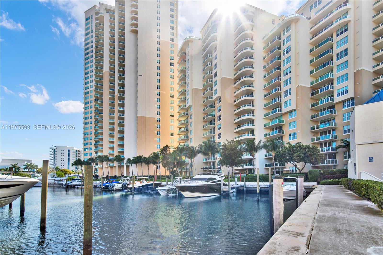 3340 NE 190th St #1108, Aventura FL 33180