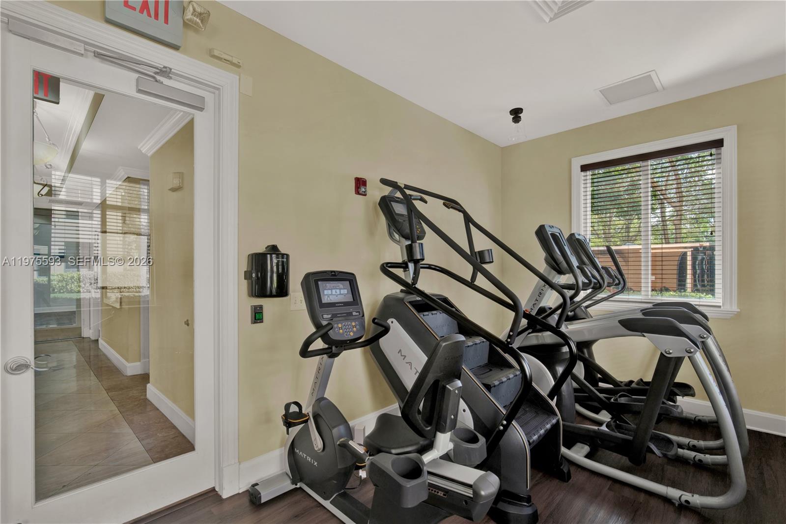 3340 NE 190th St #1108, Aventura FL 33180