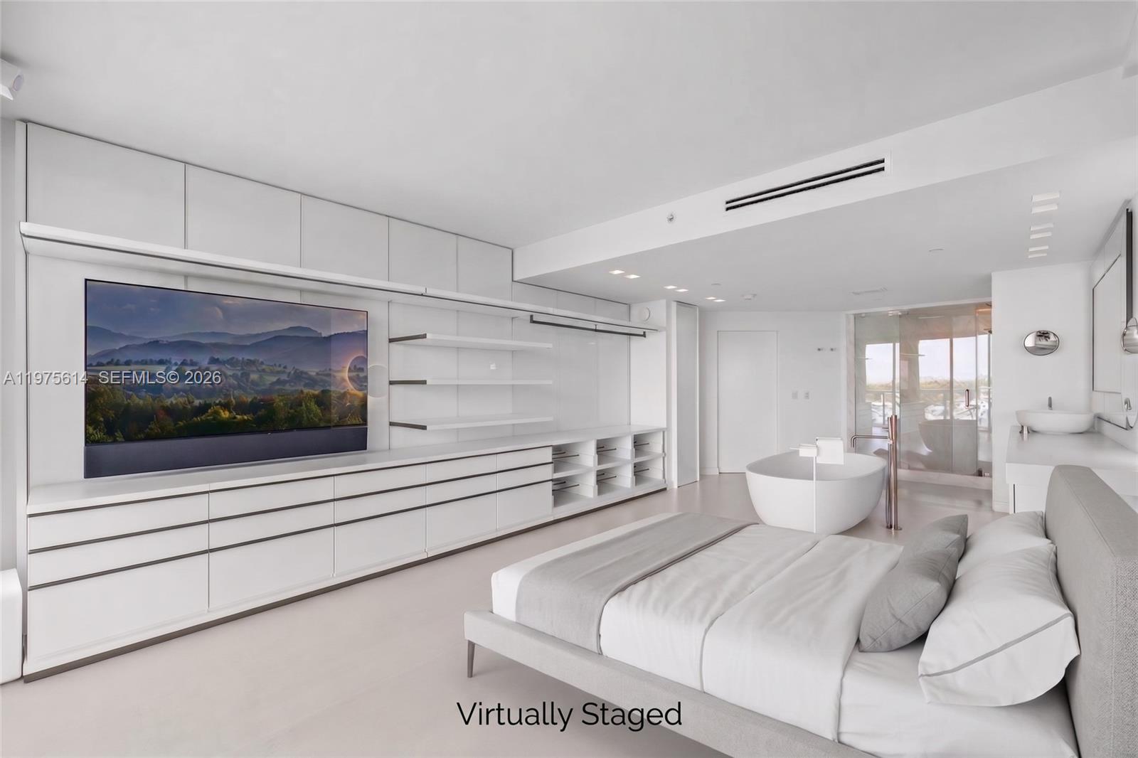10 Venetian Way #904, Miami Beach FL 33139