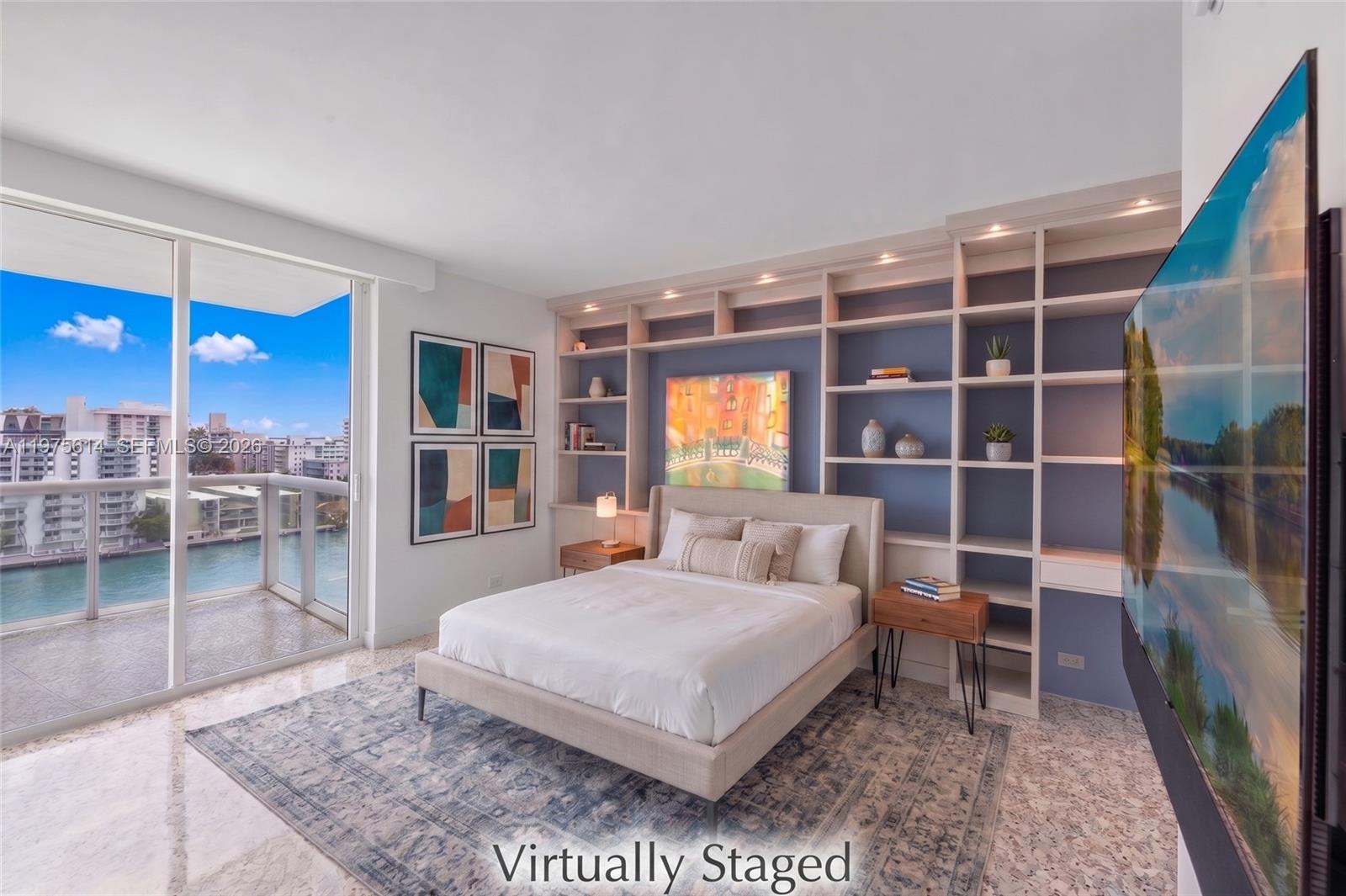 10 Venetian Way #904, Miami Beach FL 33139