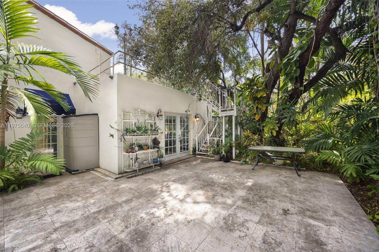 1645 S Bayshore Dr, Coconut Grove FL 33133