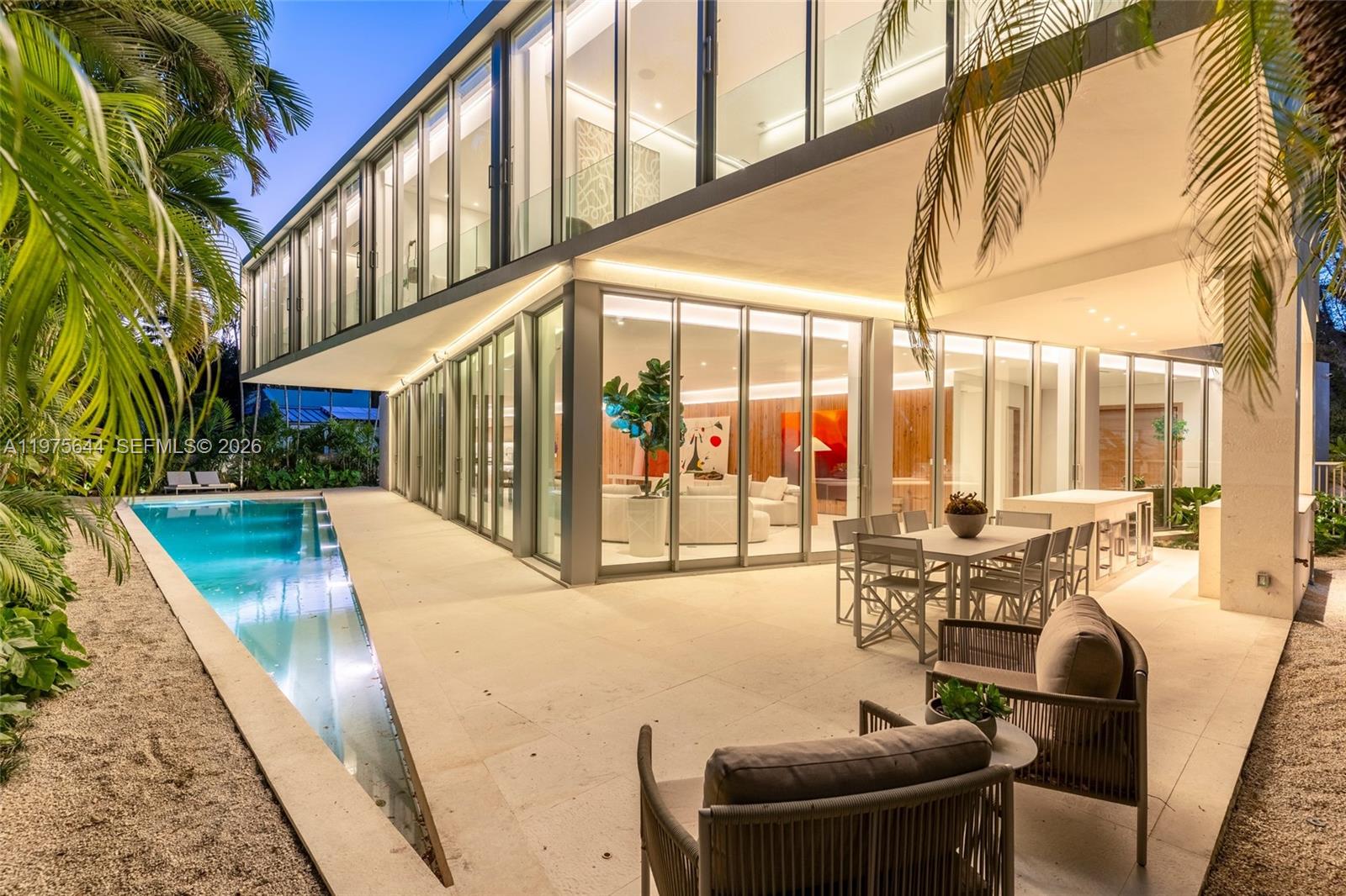 1616 Onaway Dr, Miami FL 33133