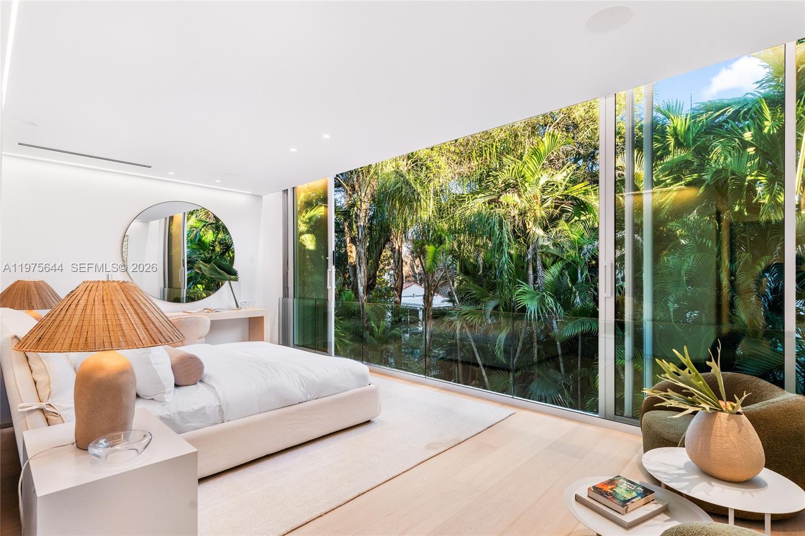 1616 Onaway Dr, Miami FL 33133