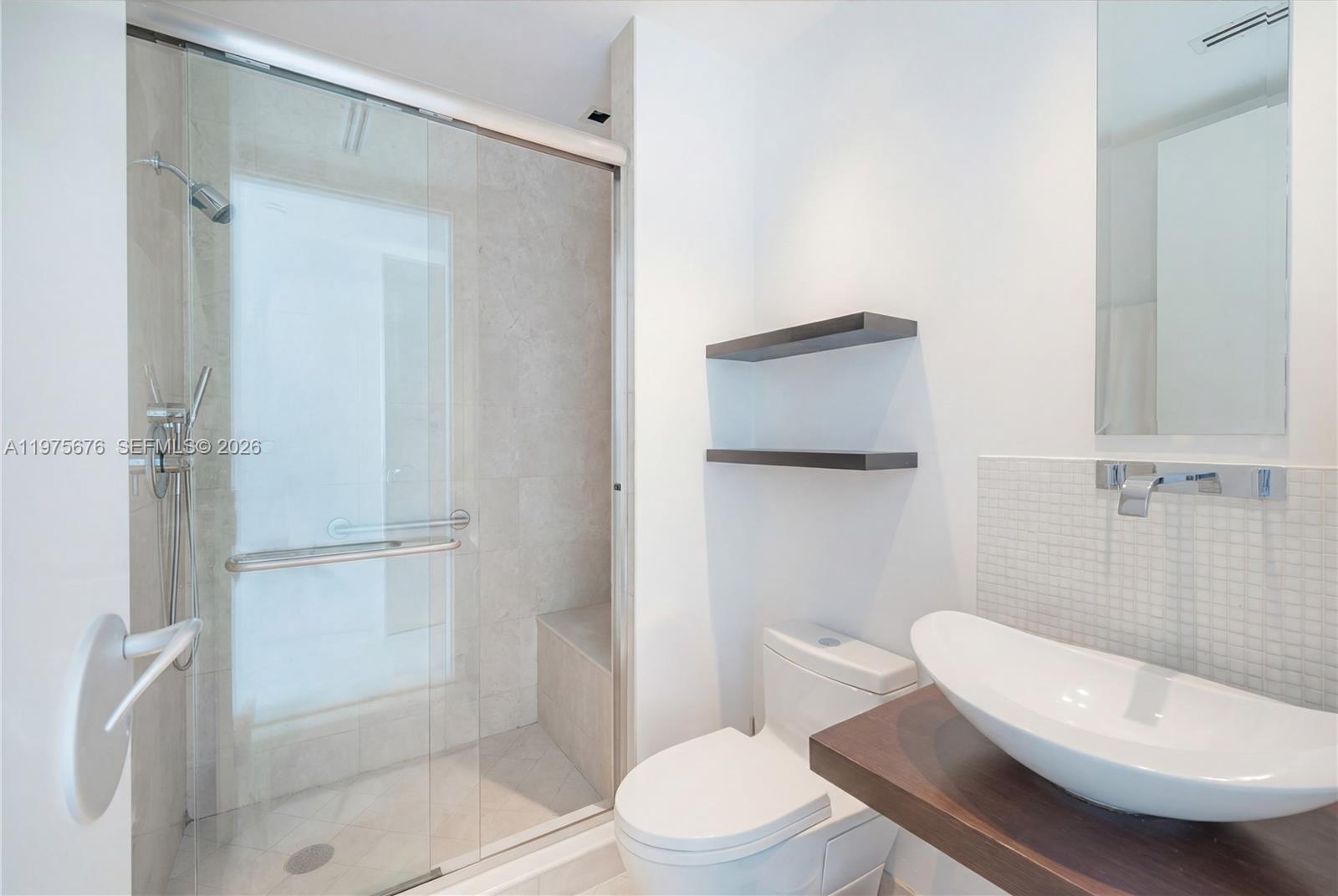 100 S Pointe Dr #2604, Miami Beach FL 33139