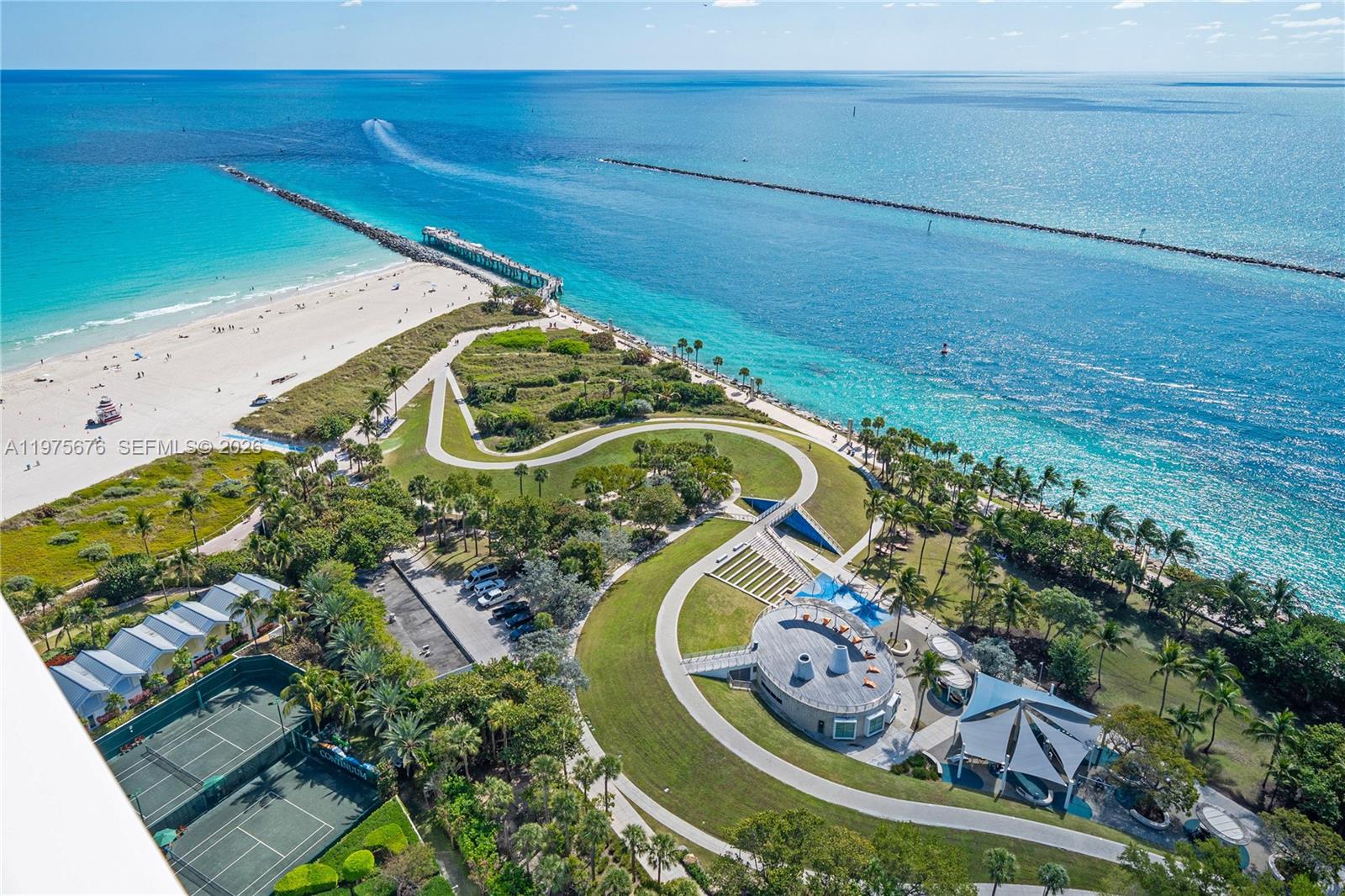 100 S Pointe Dr #2604, Miami Beach FL 33139