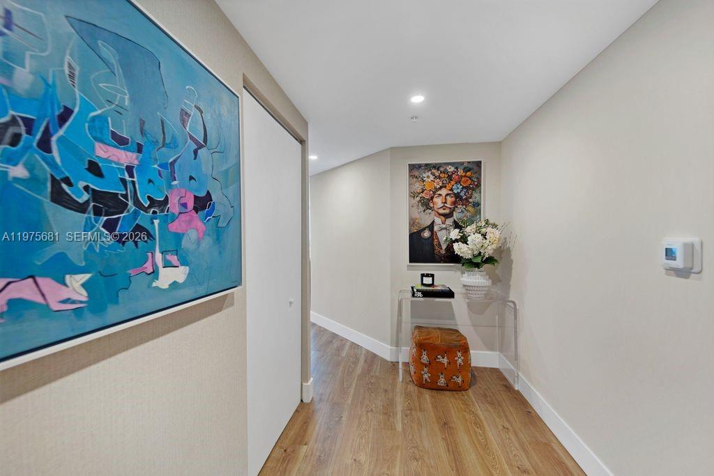 335 S Biscayne Blvd #3012, Miami FL 33131