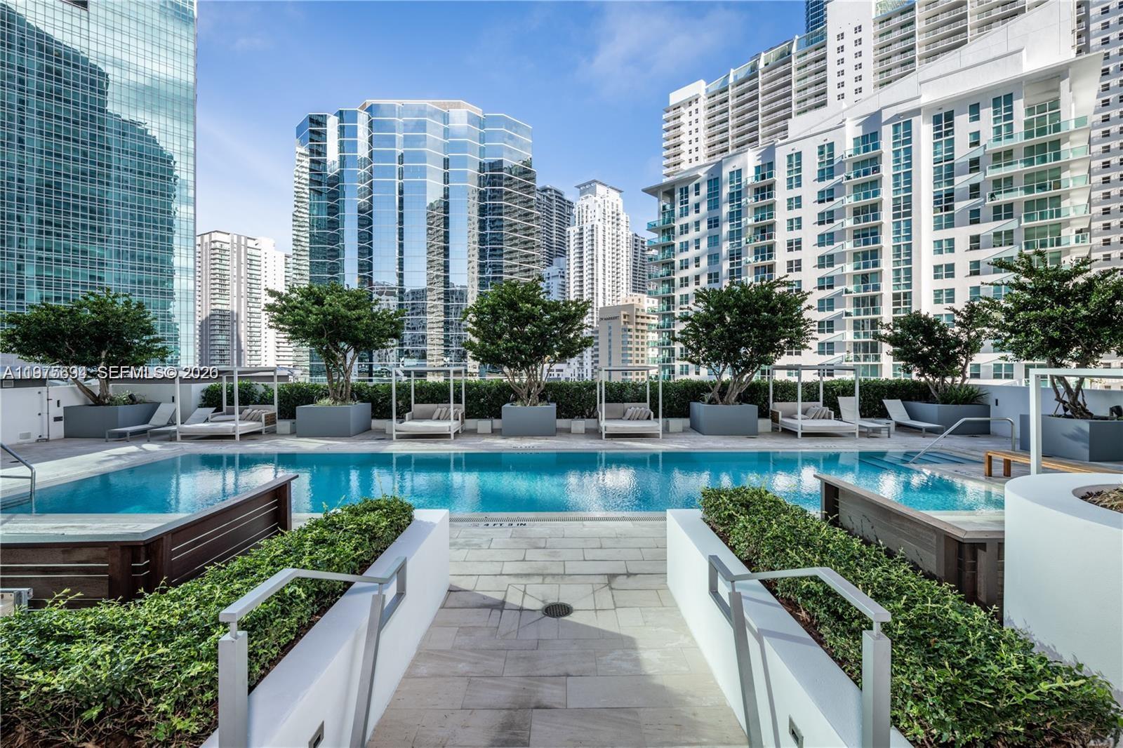 1300 Brickell Bay Dr #600, Miami FL 33131