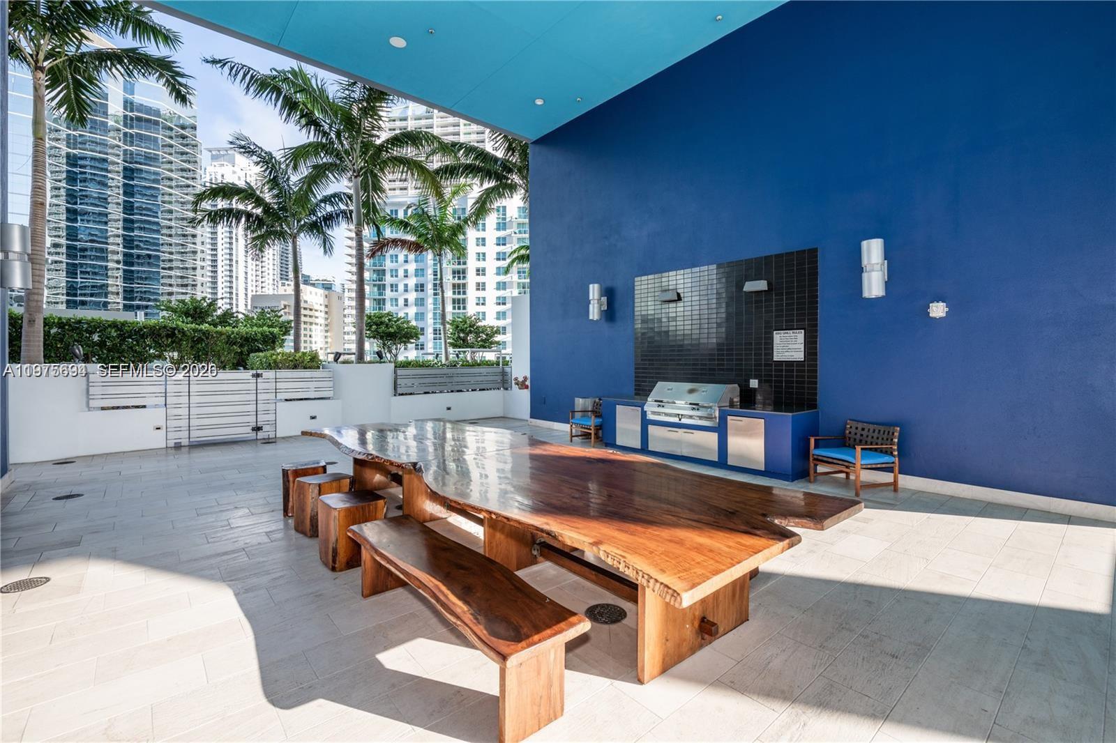 1300 Brickell Bay Dr #600, Miami FL 33131
