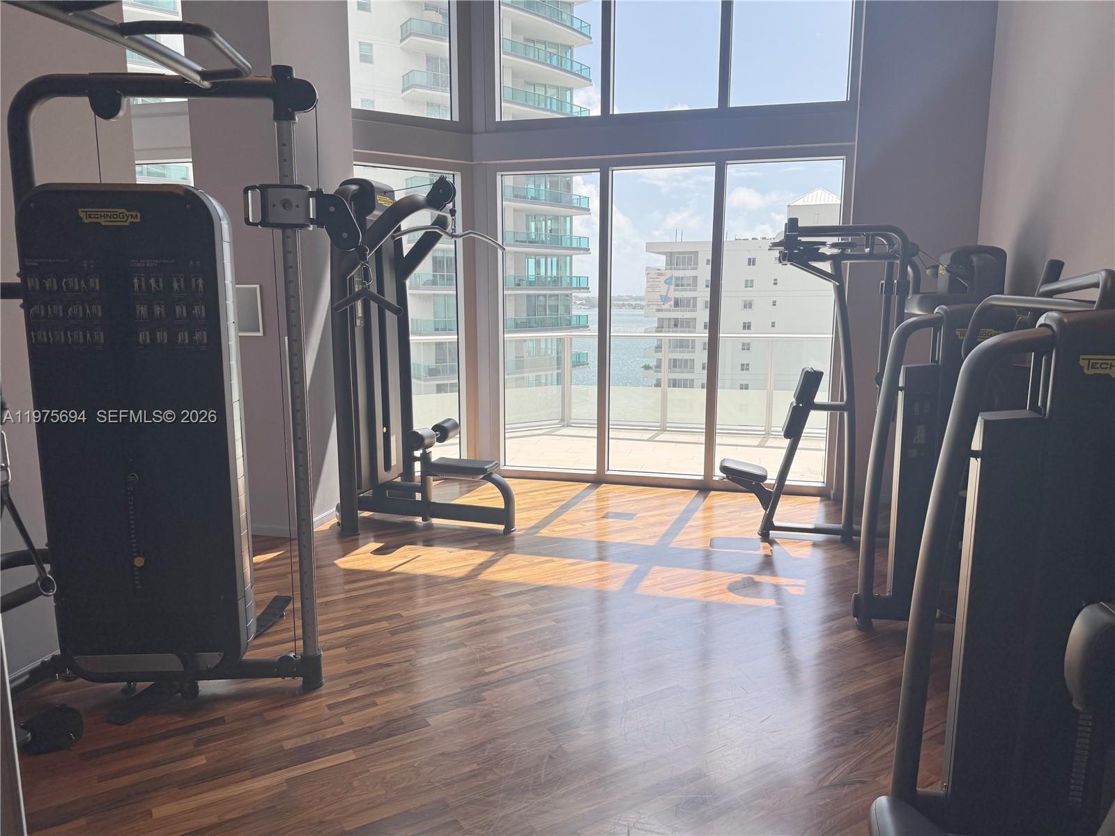 1300 Brickell Bay Dr #600, Miami FL 33131
