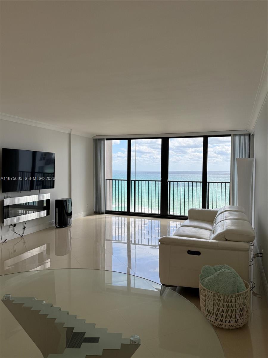 2101 S Ocean Dr #1201, Hollywood FL 33019
