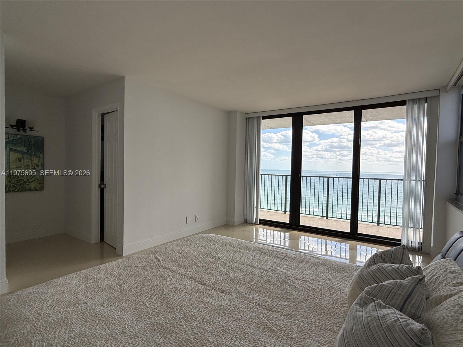 2101 S Ocean Dr #1201, Hollywood FL 33019