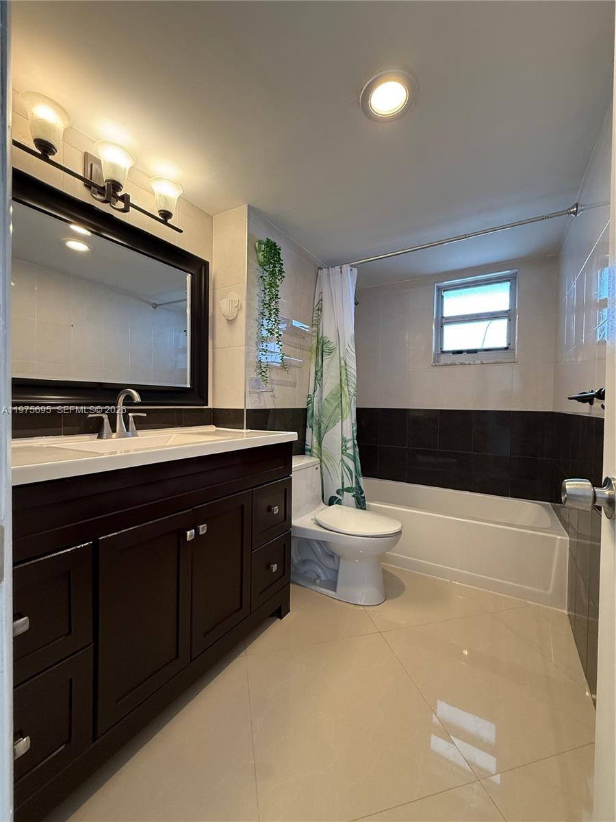 2101 S Ocean Dr #1201, Hollywood FL 33019