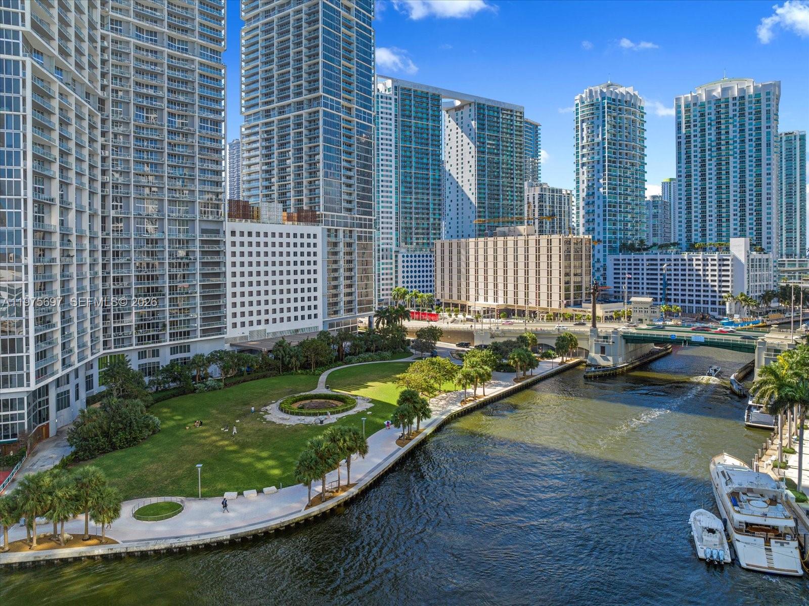 485 Brickell Ave #1807, Miami FL 33131