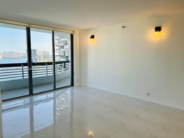 3530 Mystic Pointe Dr #1611, Aventura FL 33180