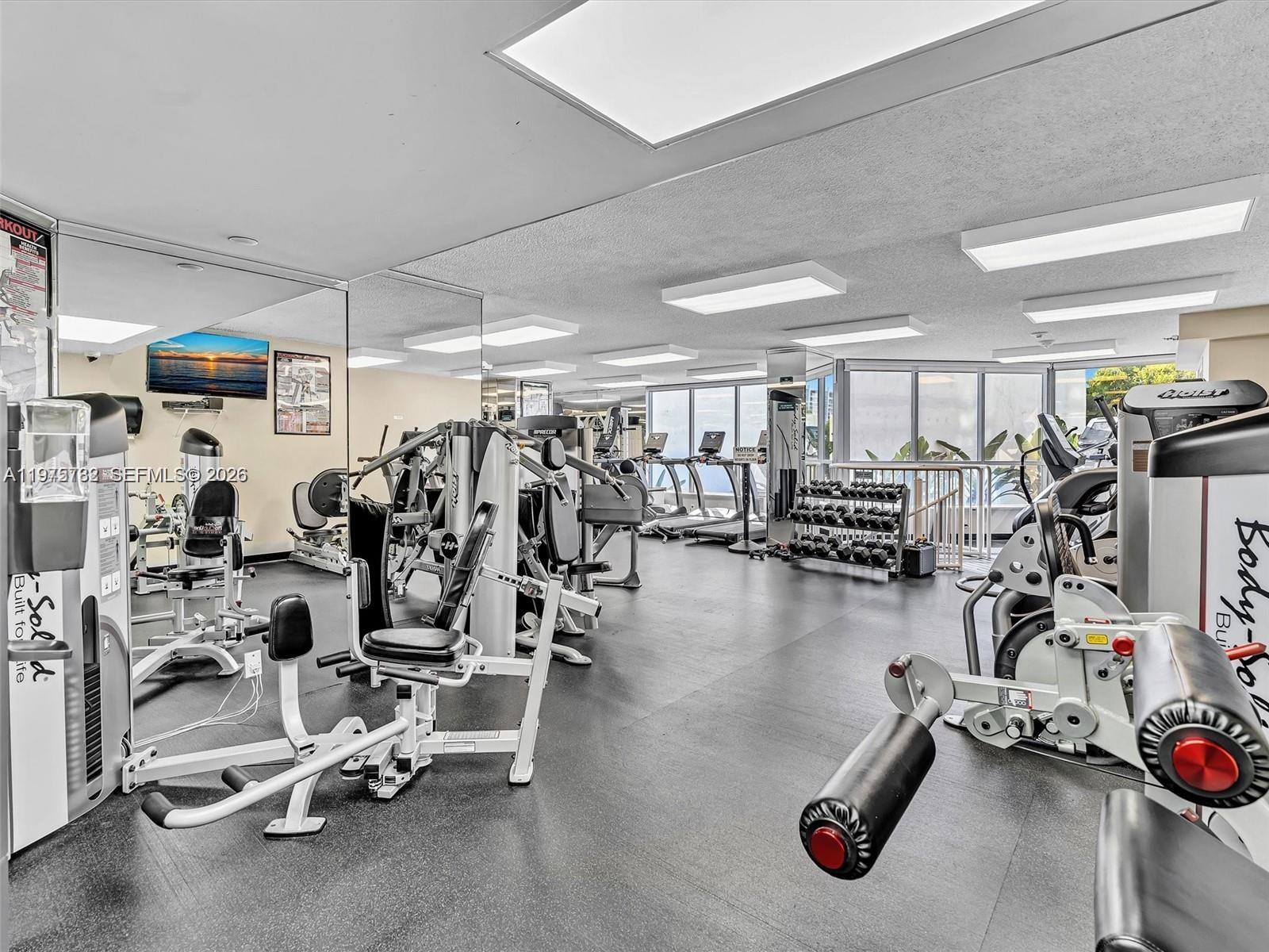 3530 Mystic Pointe Dr #1611, Aventura FL 33180