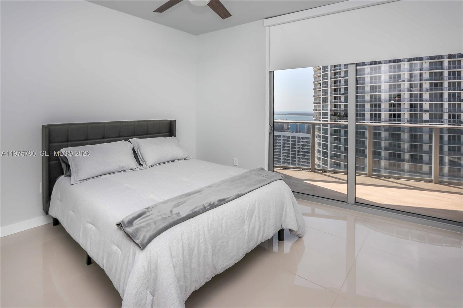 488 NE 18th St #4302, Miami FL 33132