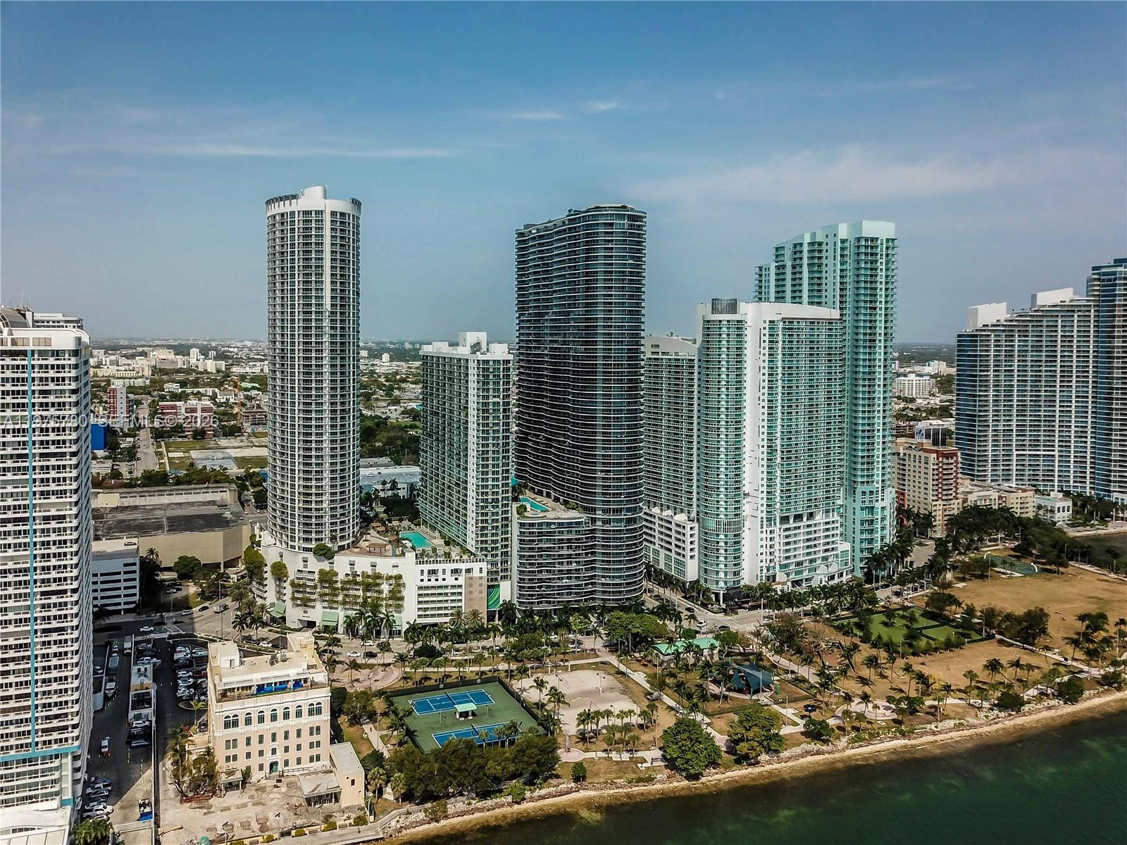 488 NE 18th St #4302, Miami FL 33132