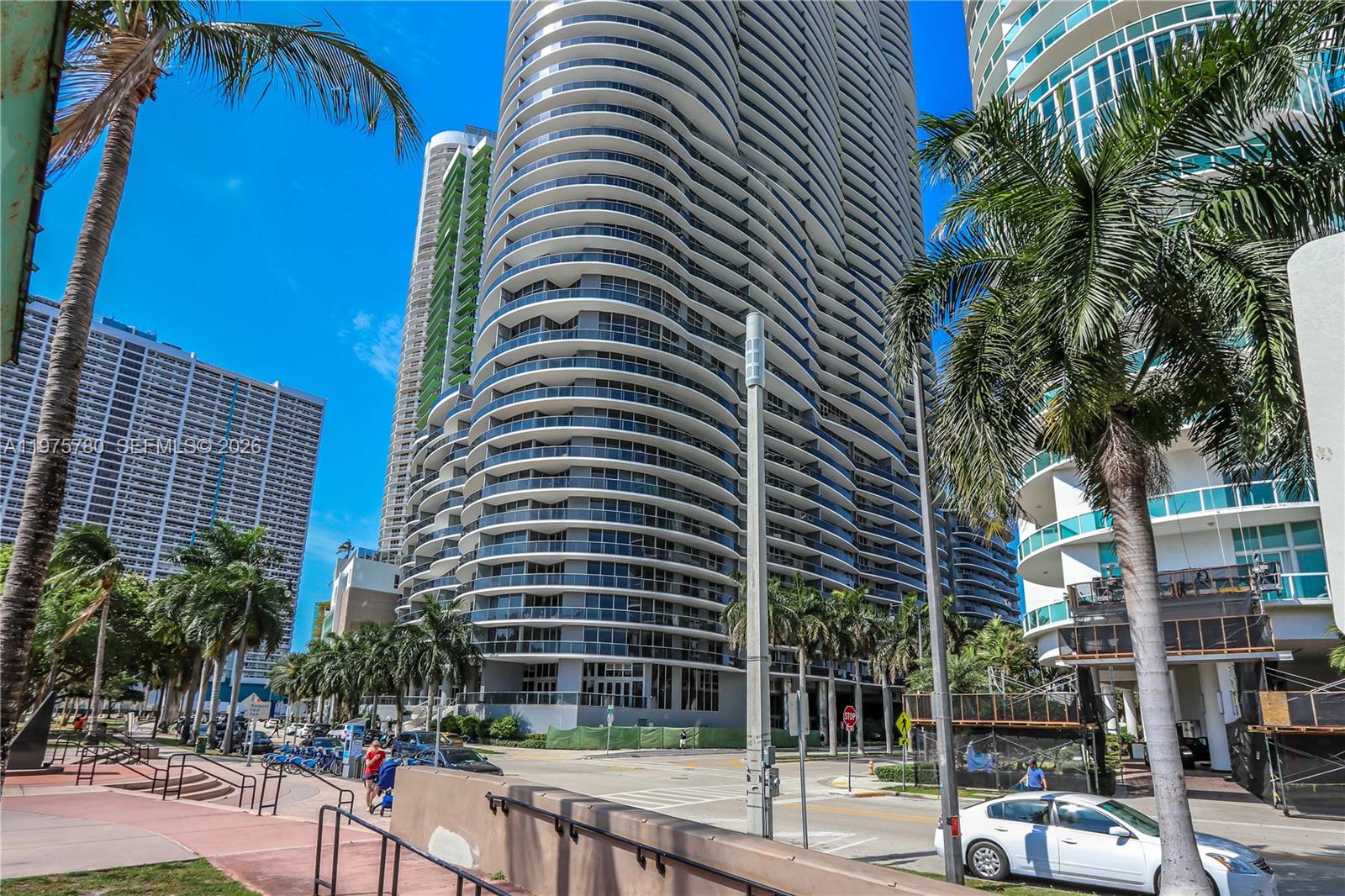 488 NE 18th St #4302, Miami FL 33132