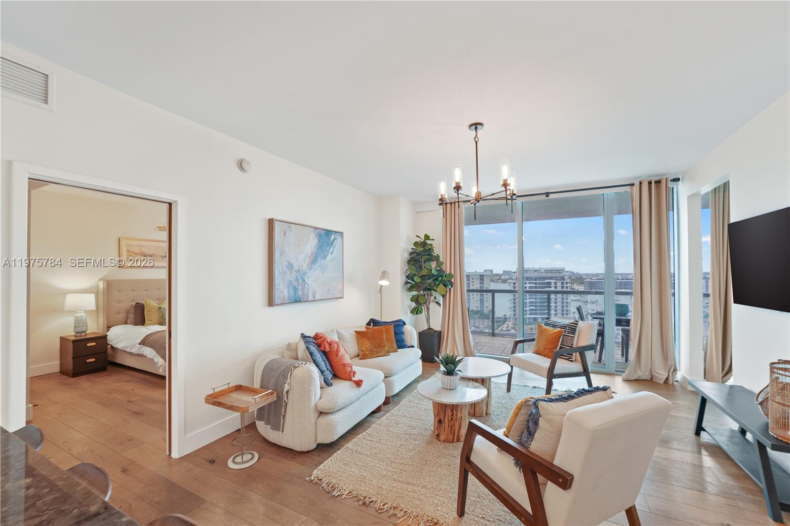 6799 Collins Ave #1506, Miami Beach FL 33141
