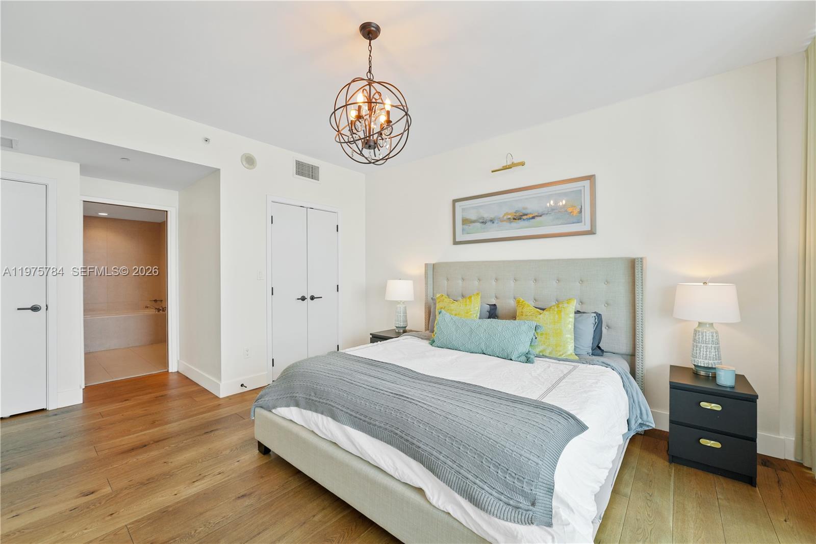 6799 Collins Ave #1506, Miami Beach FL 33141