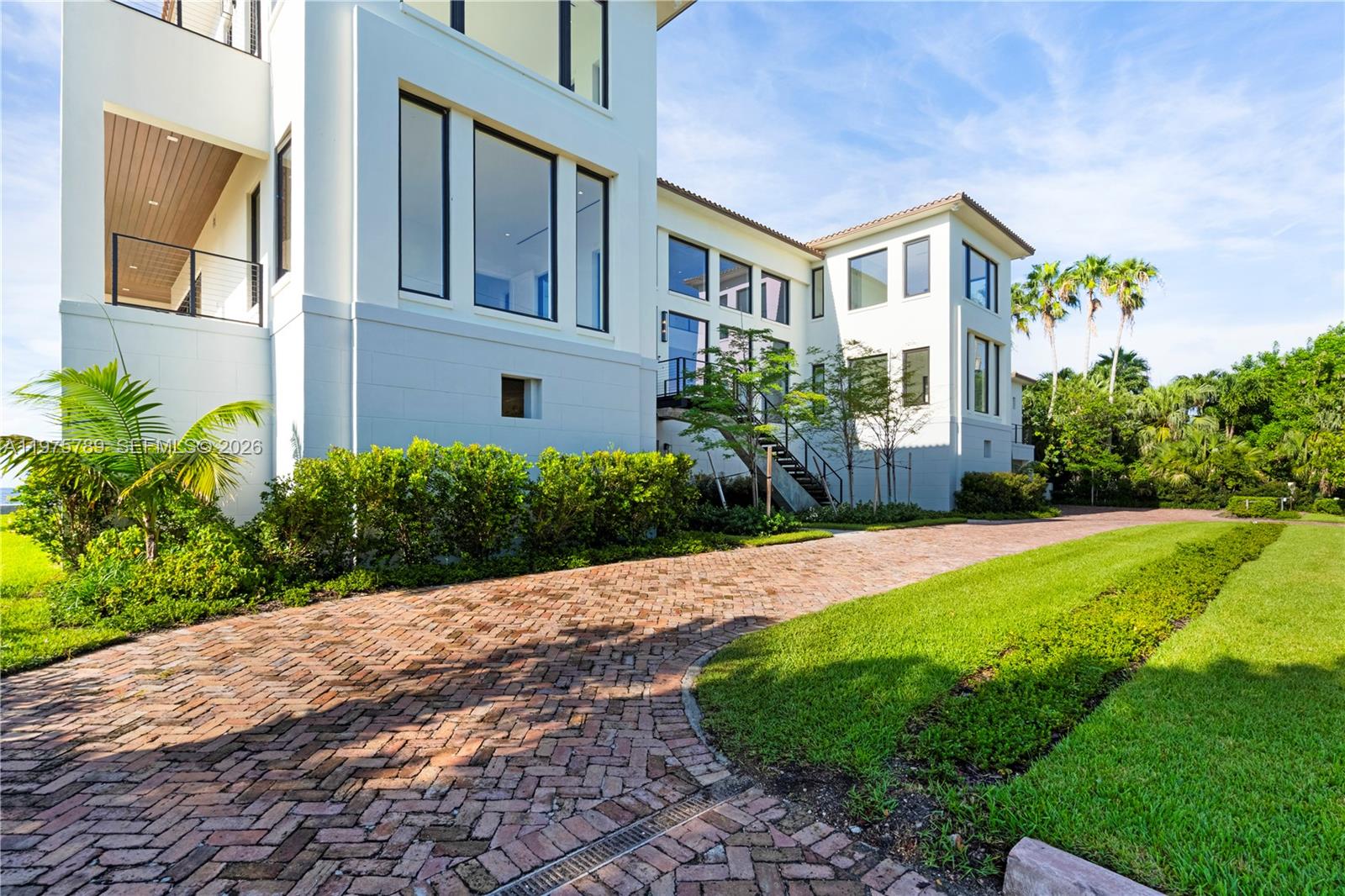 650 Lugo, Coral Gables FL 33156
