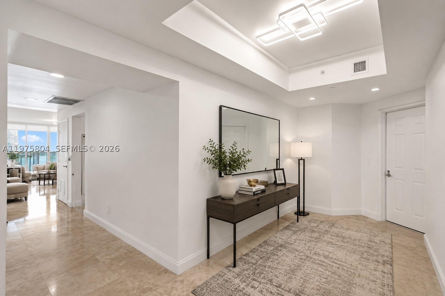 3330 NE 190th St #1212, Aventura FL 33180