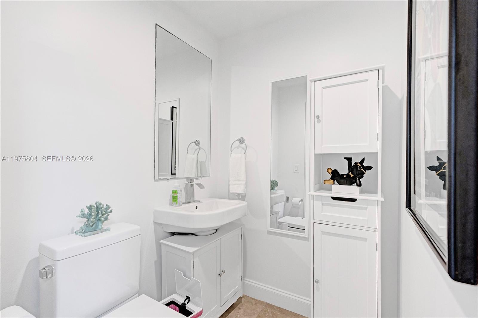 3330 NE 190th St #1212, Aventura FL 33180