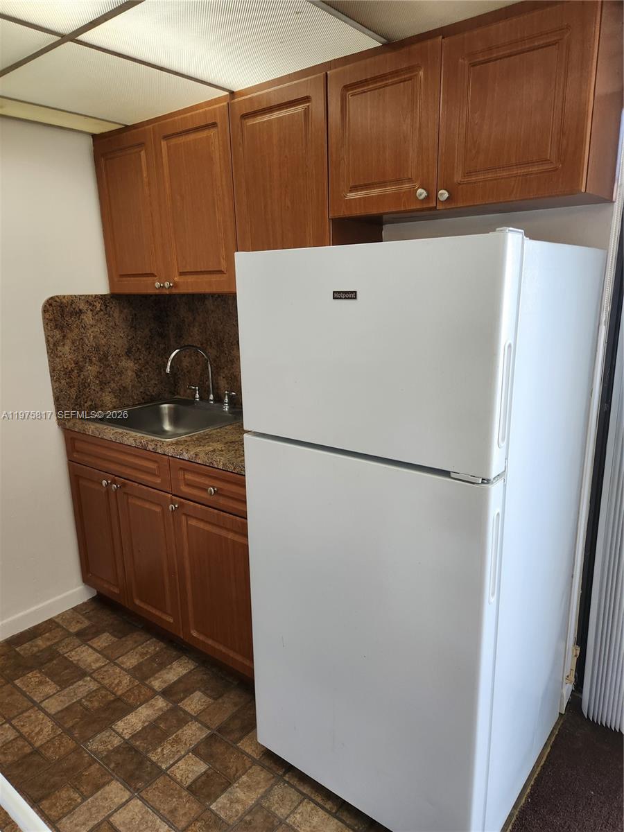 777 SW 9th Ave #301, Miami FL 33130