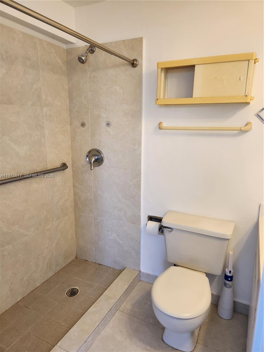777 SW 9th Ave #301, Miami FL 33130