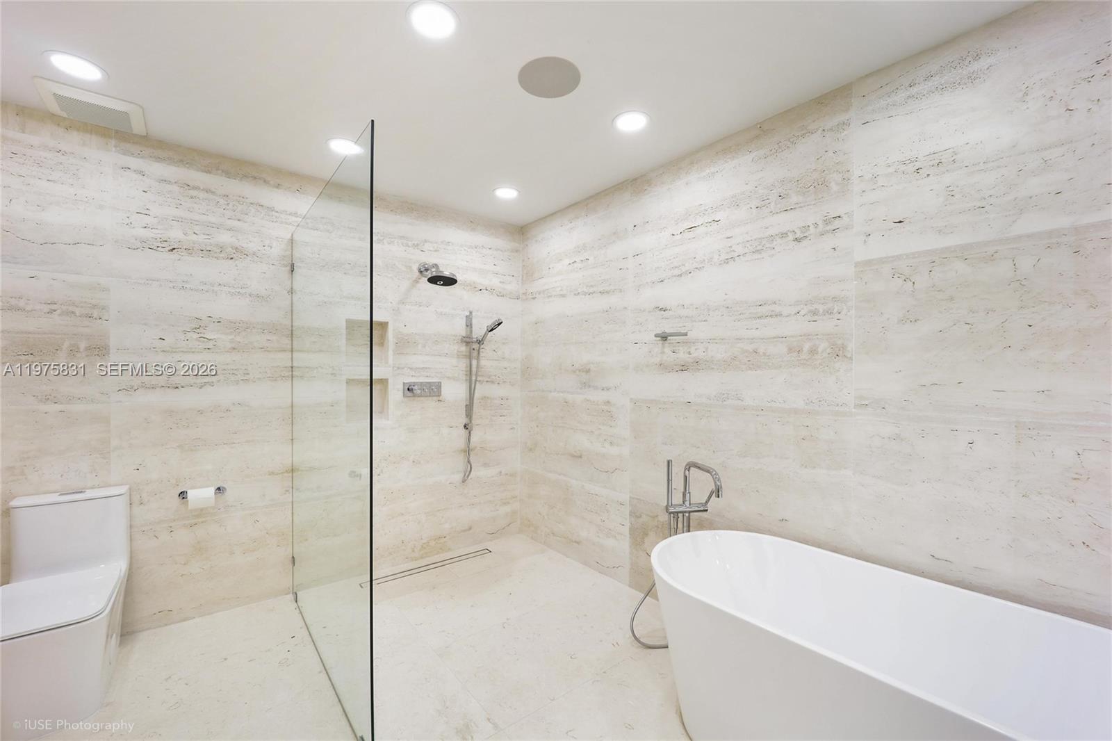 555 NE 52nd Ter, Miami FL 33137