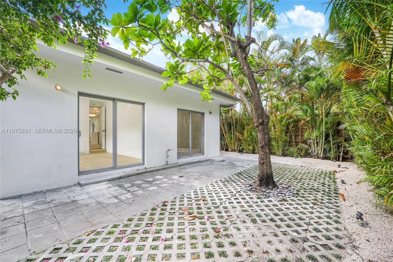 555 NE 52nd Ter, Miami FL 33137