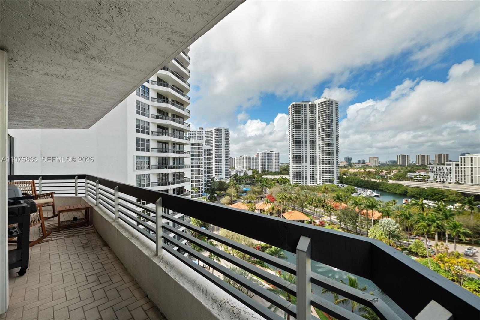 19101 NE 36th Ct #1407, Aventura FL 33180