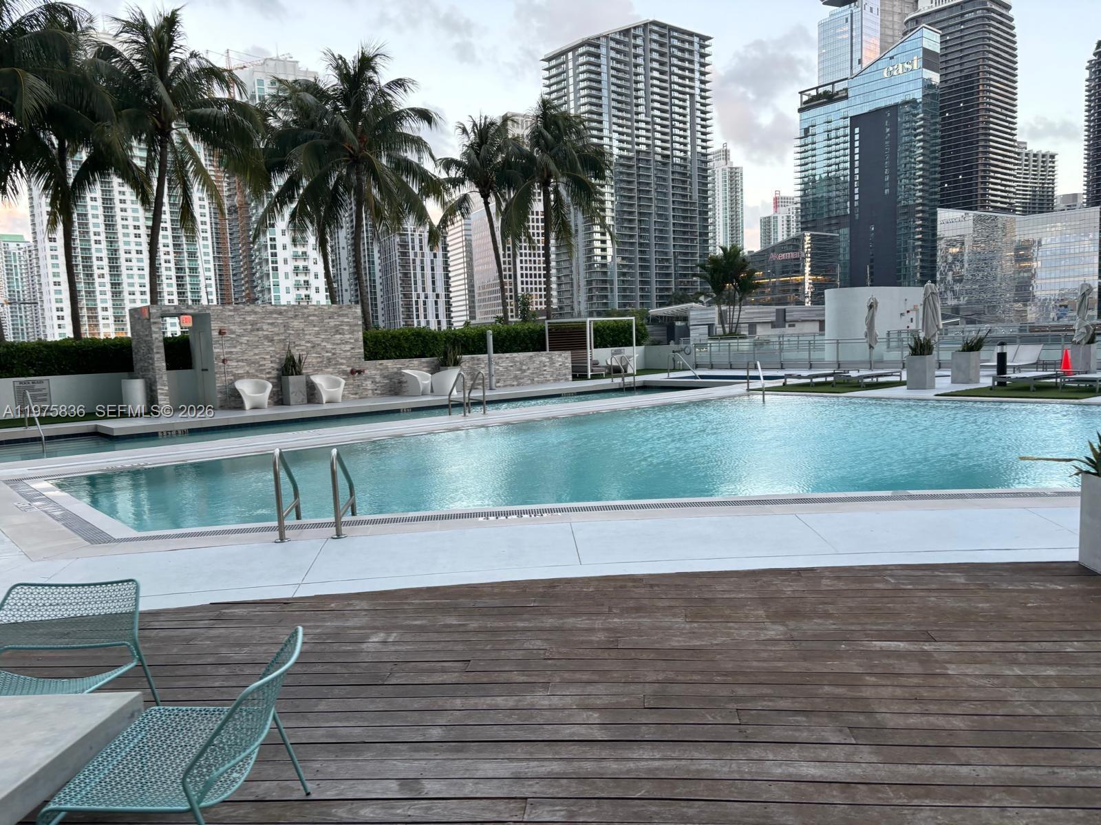 Miami FL 33130 - A11975836
