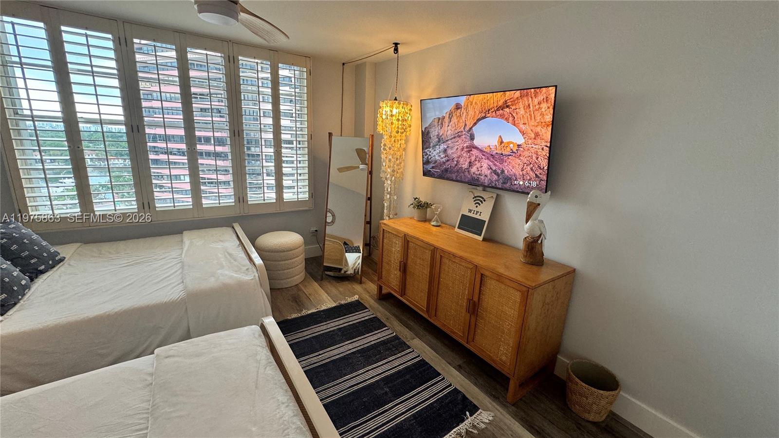5161 Collins Ave #1012, Miami Beach FL 33140