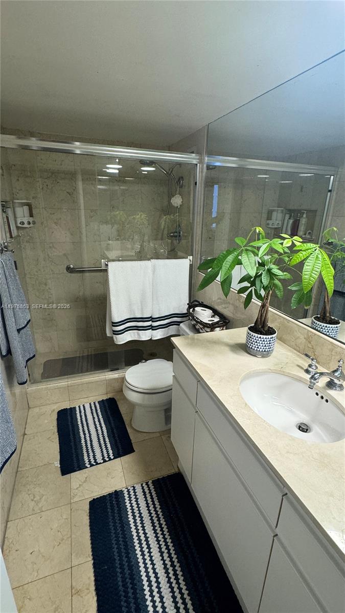 5161 Collins Ave #1012, Miami Beach FL 33140