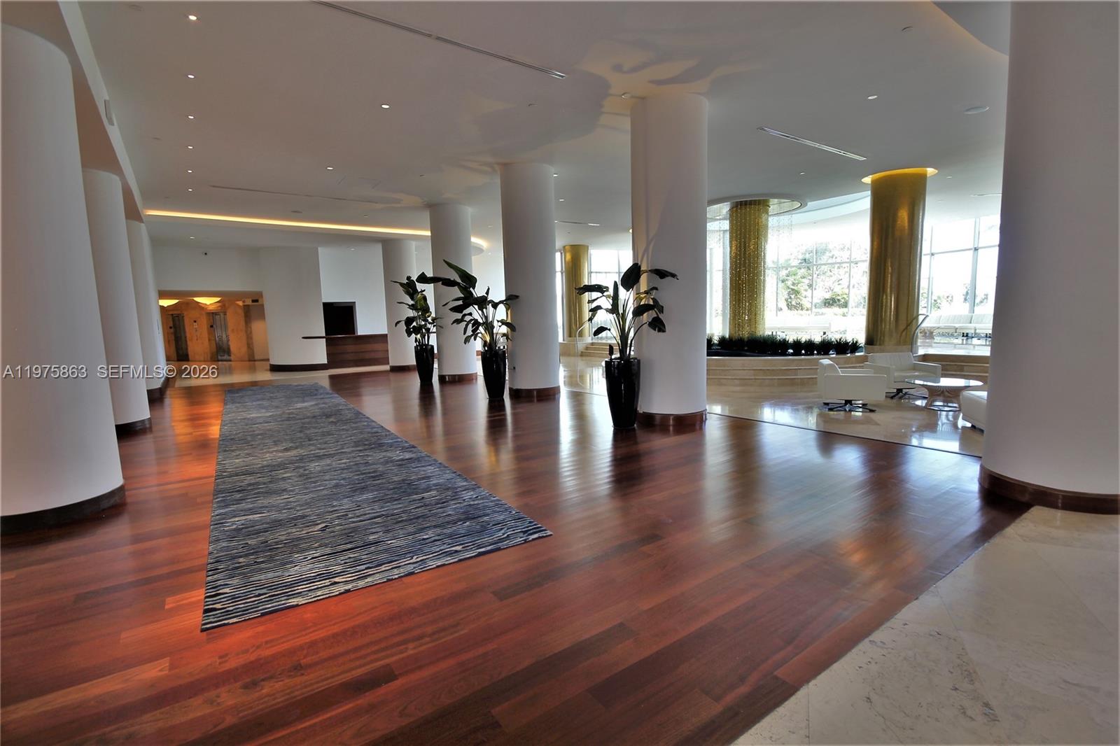 5161 Collins Ave #1012, Miami Beach FL 33140