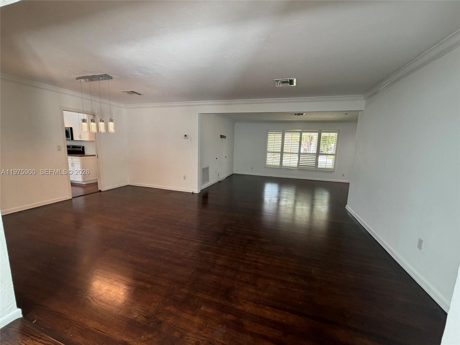 1420 Baracoa Ave, Coral Gables FL 33146