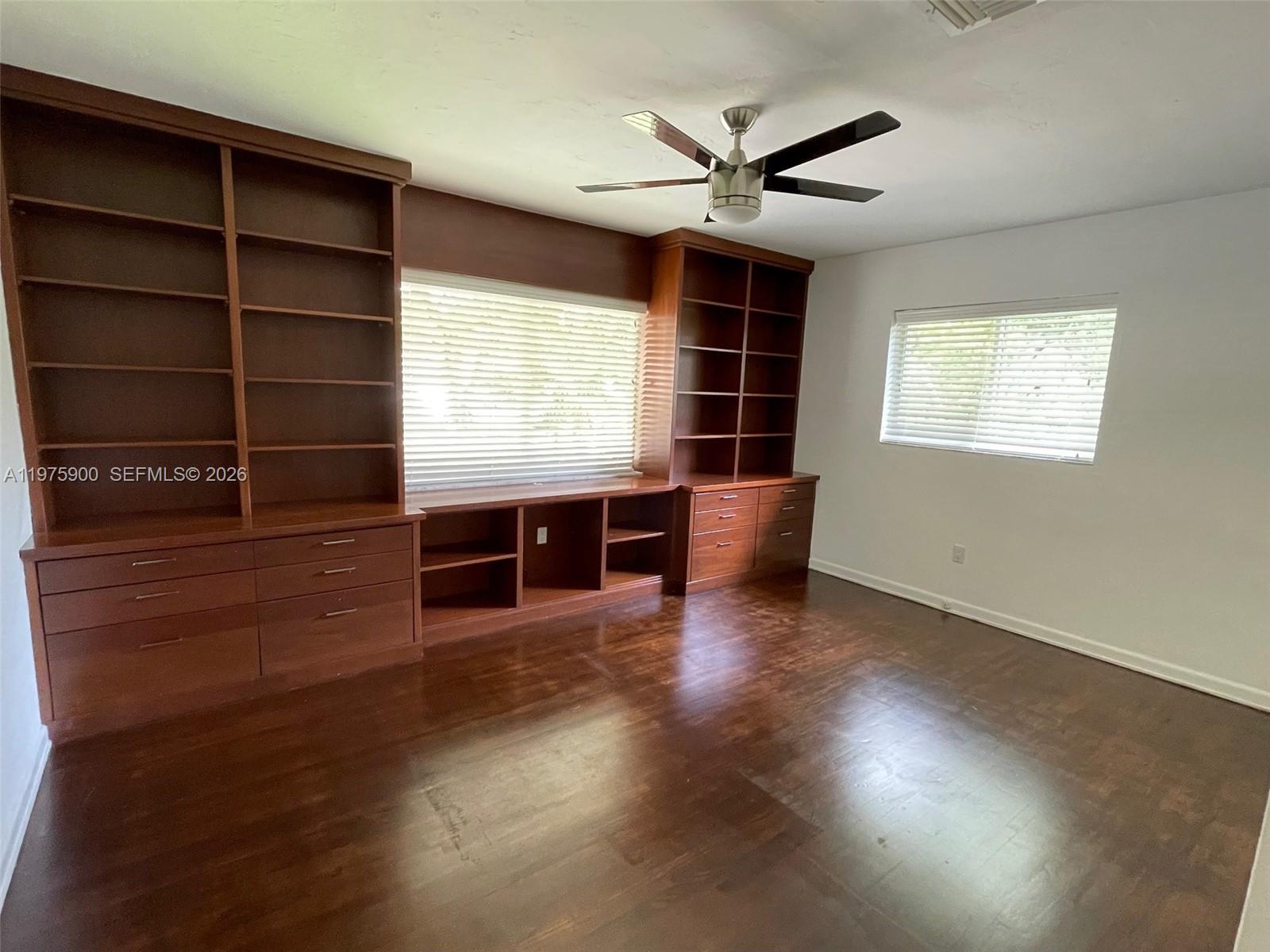 1420 Baracoa Ave, Coral Gables FL 33146